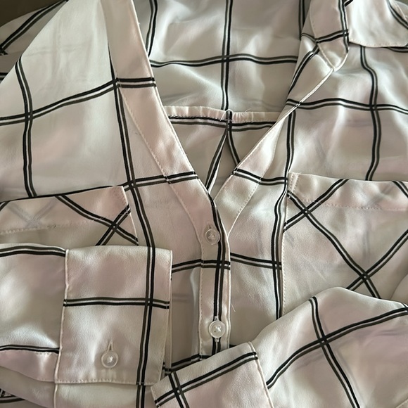 White blouse with stripes from Express - Picture 2 of 5